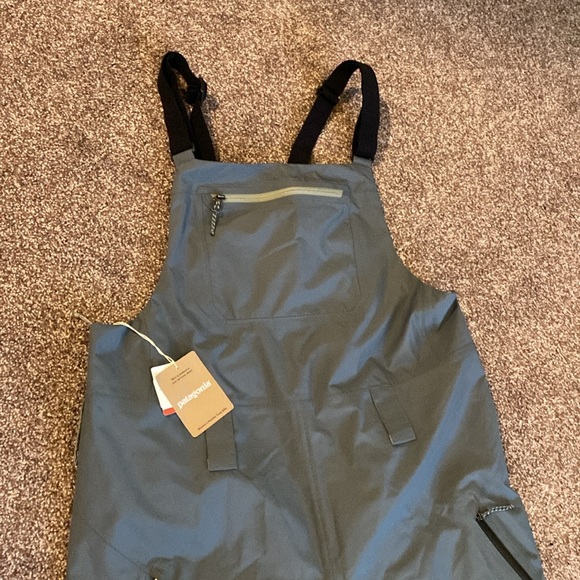 NWT Women’s Patagonia Powder Town Shell Bib Skiing Snowboarding - Picture 2 of 6